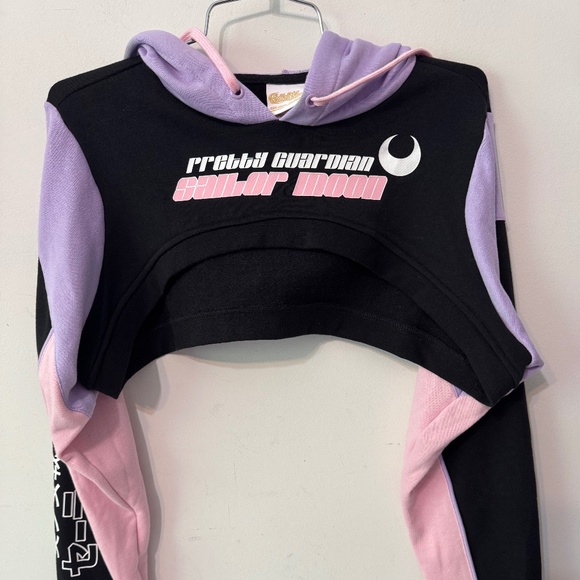 SAILOR MOON PRETTY GUARDIAN HOT TOPIC  EXTREME CROPPED HOODIE medium - Picture 1 of 8